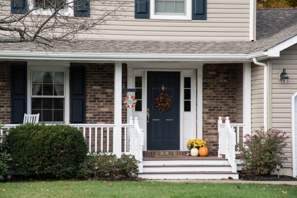 Cost of Front Deck Construction in Millsboro